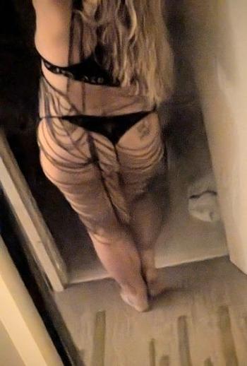 Foxy, 43  female escort, Yuma