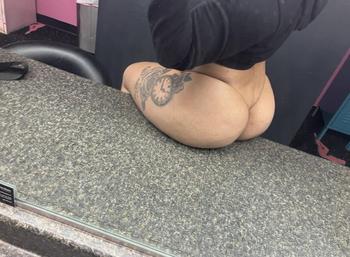 520-775-0836, 22  female escort, Yuma