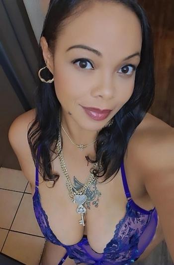 Luscious, 30  female escort, Yuma