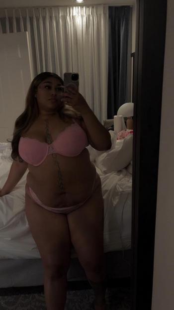 Lyla, 26  female escort, Yuma